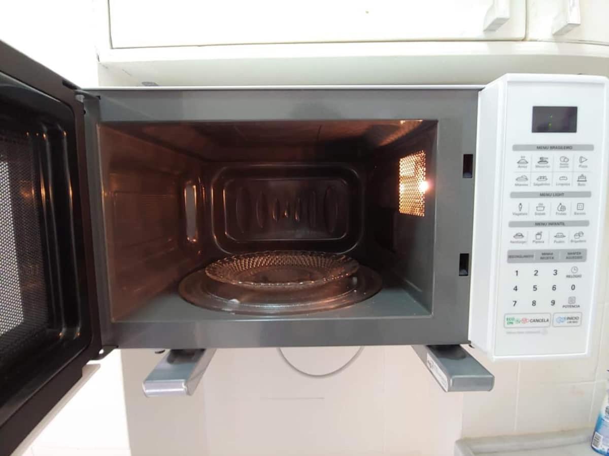 Apartamento Inteiro Entre Gloria, Catete E Do Flamengo,ao Lado Da Lapa- Zona Sul Rio De Janeiro-rj, Banh, Coz, Sala E Apartamento *